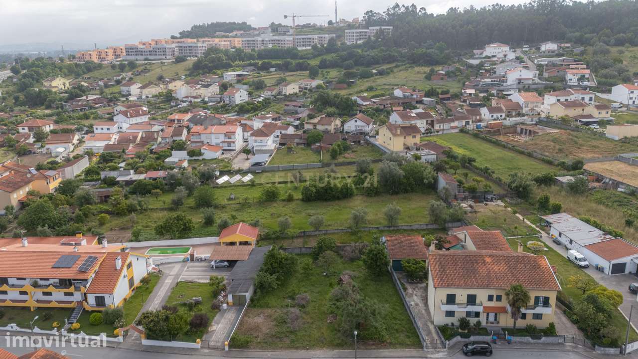 Encantador Terreno em Taveiro, Junto ao Retail Parque Taveiro, Coimbra - Grande imagem: 5/16