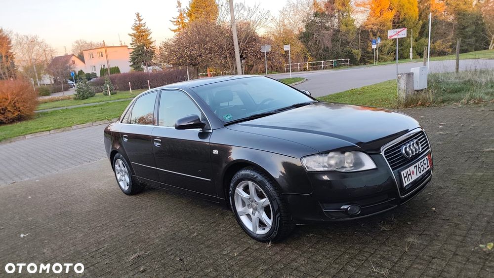 Audi A4 Limousine - 21