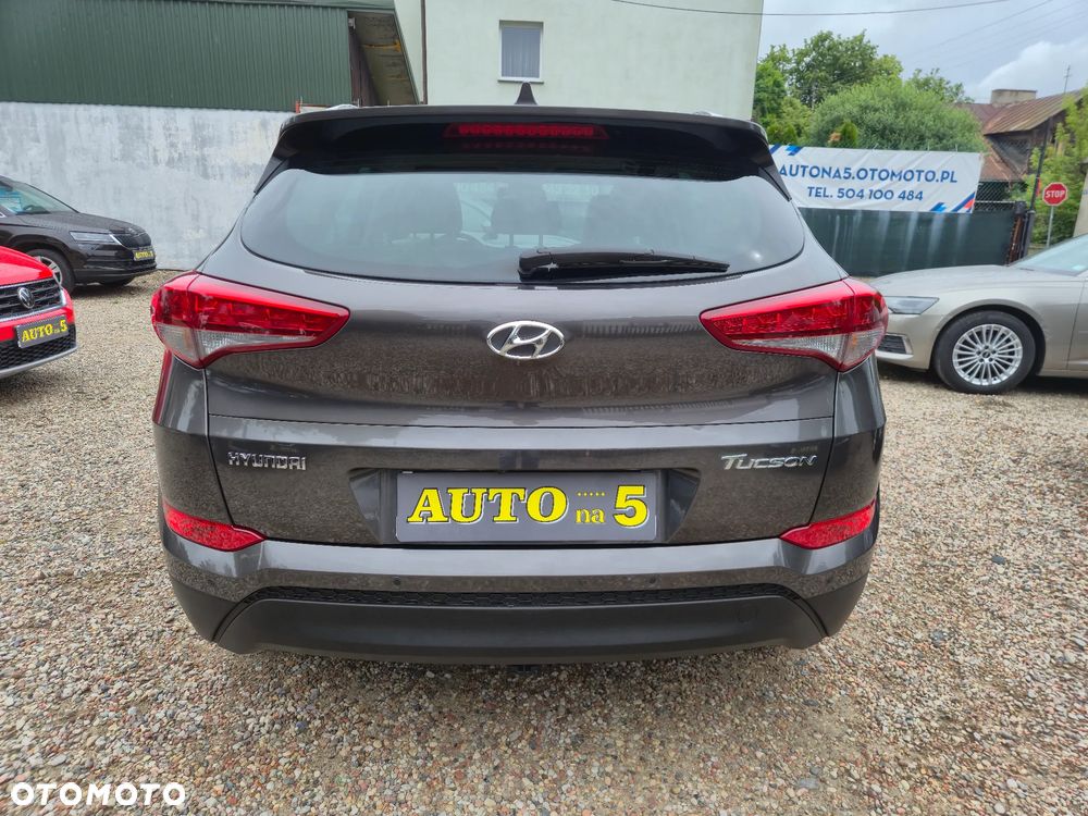 Hyundai Tucson 1.7 CRDI BlueDrive Style 2WD - 8