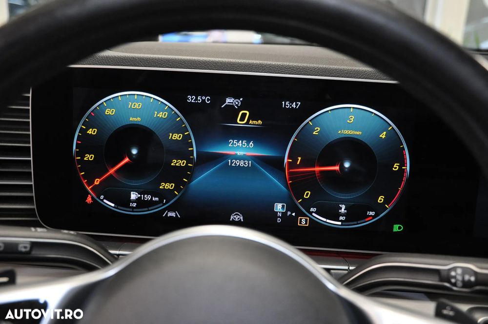 Mercedes-Benz GLE 300 d 4MATIC - 23