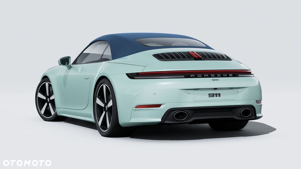 Porsche 911 Carrera 4S - 3