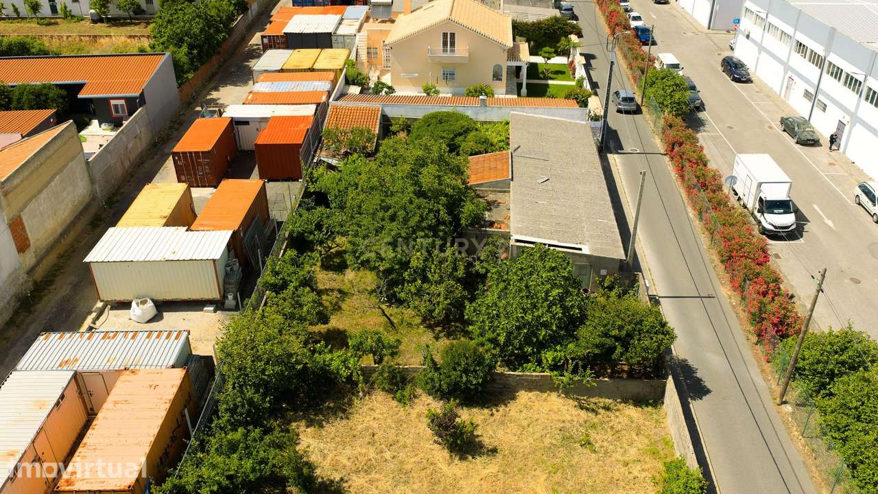 Lote Urbano para Construção de 2 Fogos T4 - Grande imagem: 5/16
