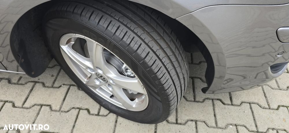Volkswagen Touran 1.4 TSI DSG Freestyle - 23