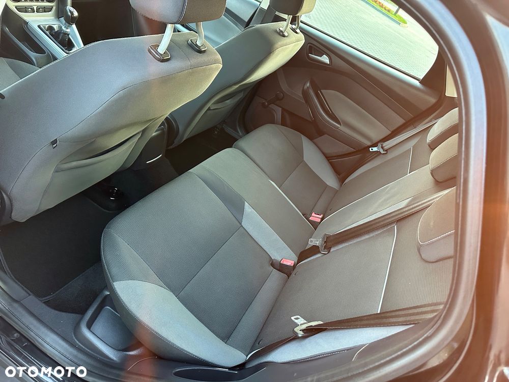 Ford Focus 1.6 TDCi DPF Start-Stopp-System SYNC Edition - 20