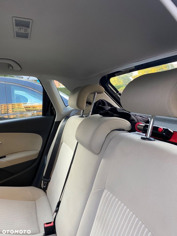 Volkswagen Polo 1.2 TSI Comfortline DSG - 26