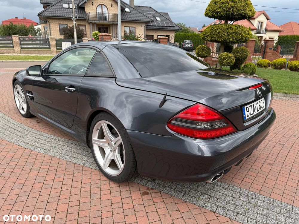 Mercedes-Benz SL - 14