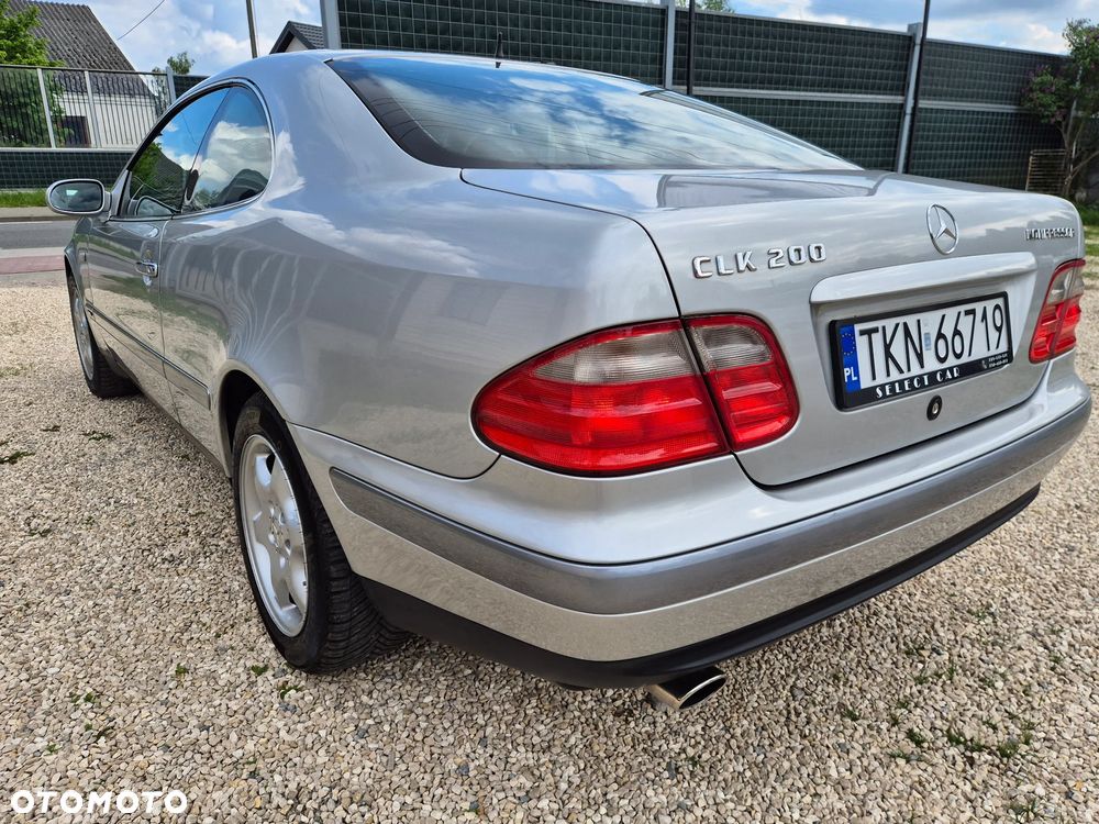 Mercedes-Benz CLK - 3