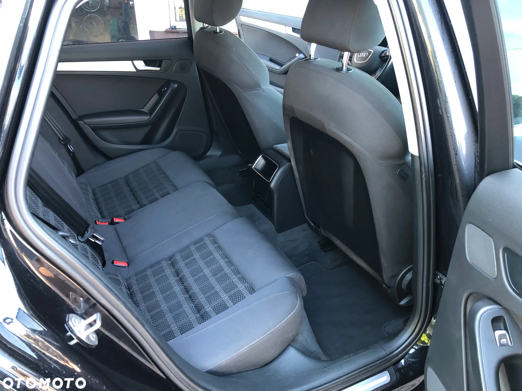 Audi A4 - 24