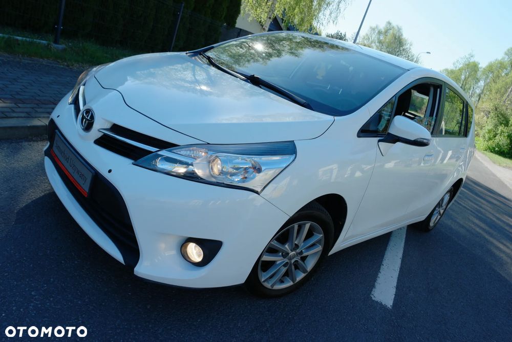 Toyota Verso - 1