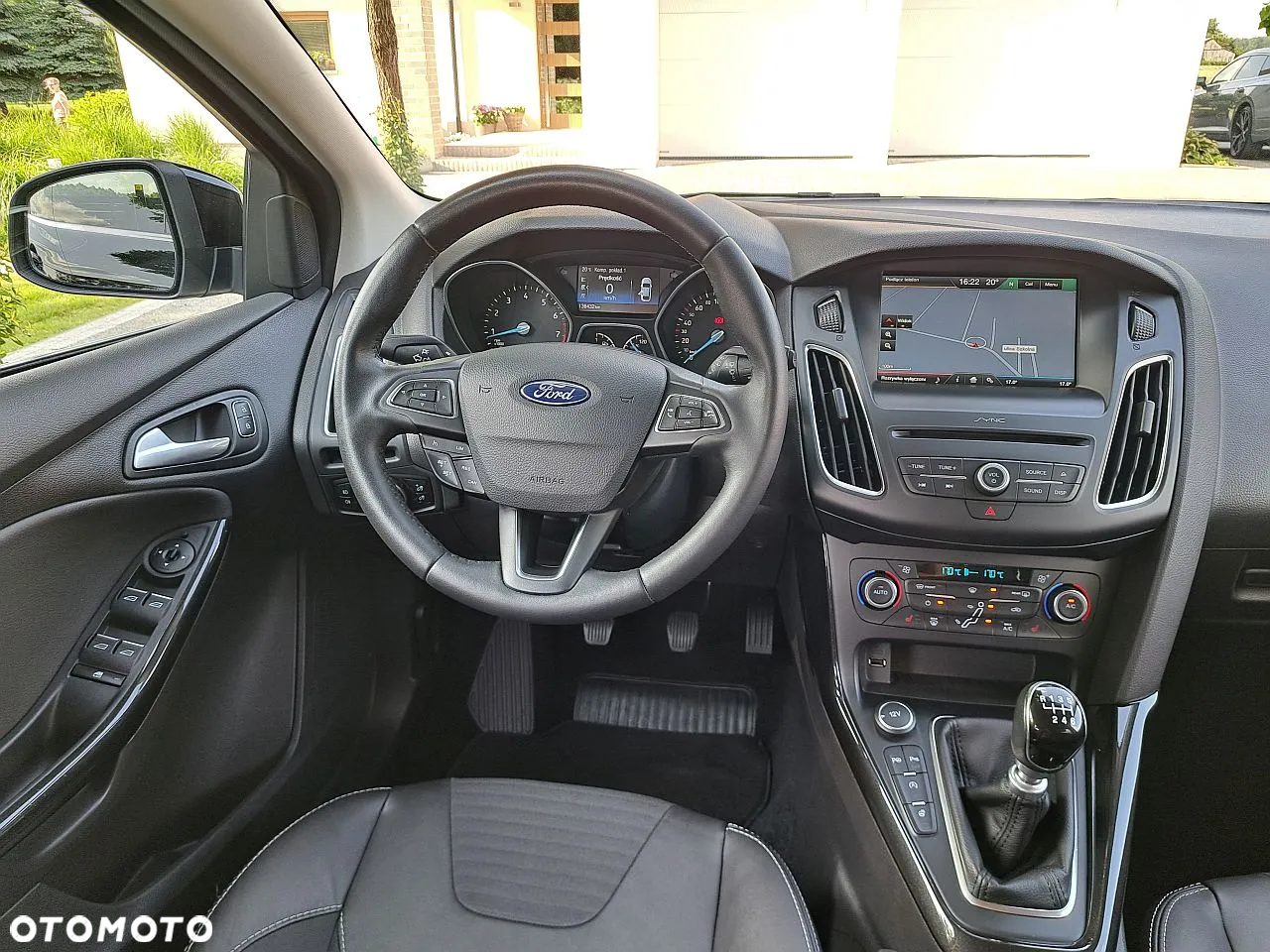 Ford Focus 1.5 EcoBoost Start-Stopp-System TITANIUM - 34