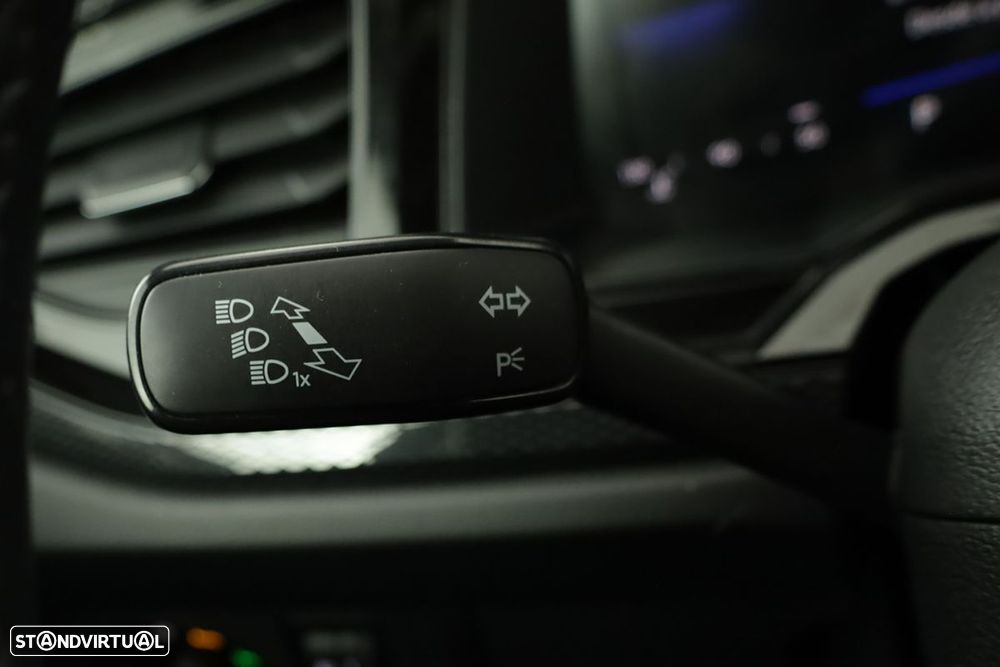 VW Taigo 1.0 TSI Urban DSG - 16