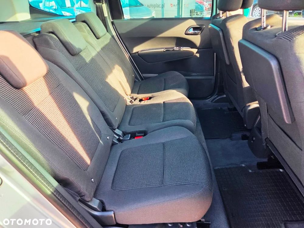 Peugeot 5008 HDI 115 Allure - 31