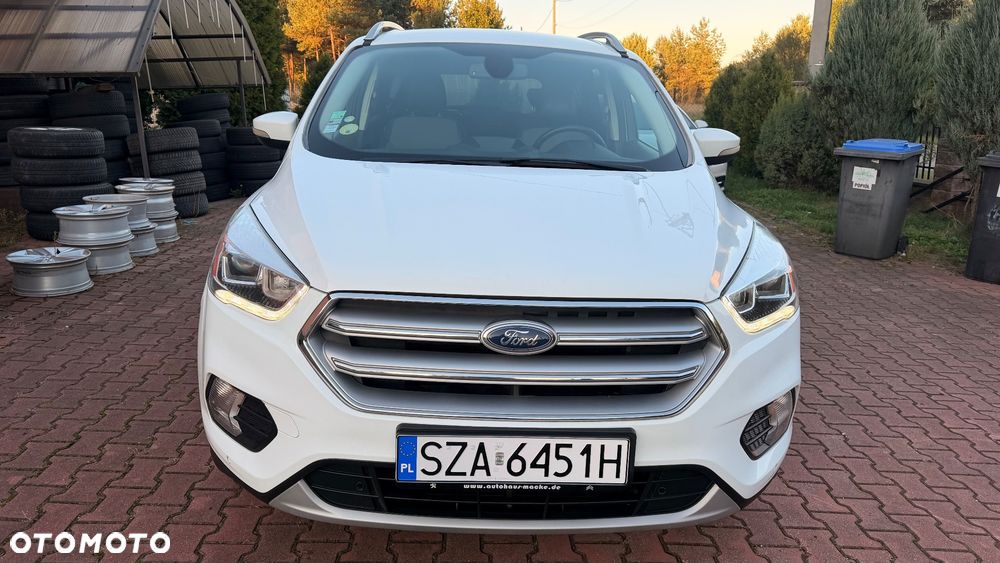 Ford Kuga 2.0 TDCi FWD Titanium - 6