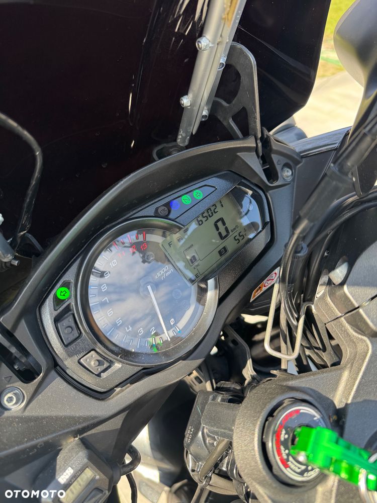 Kawasaki Ninja 1000 SX - 8