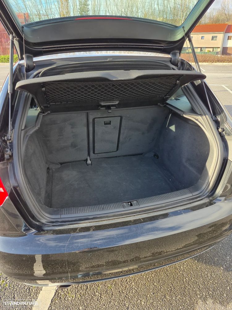 Audi A3 Sportback 2.0 TDi S-line S tronic - 13