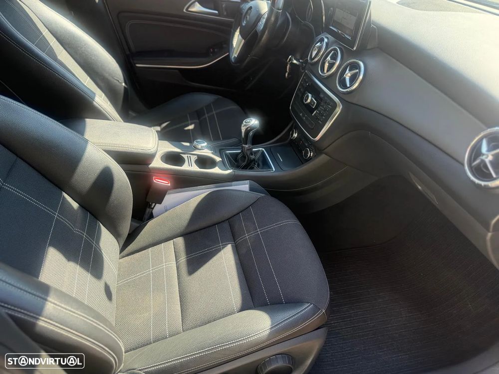 Mercedes-Benz CLA 200 CDi - 19