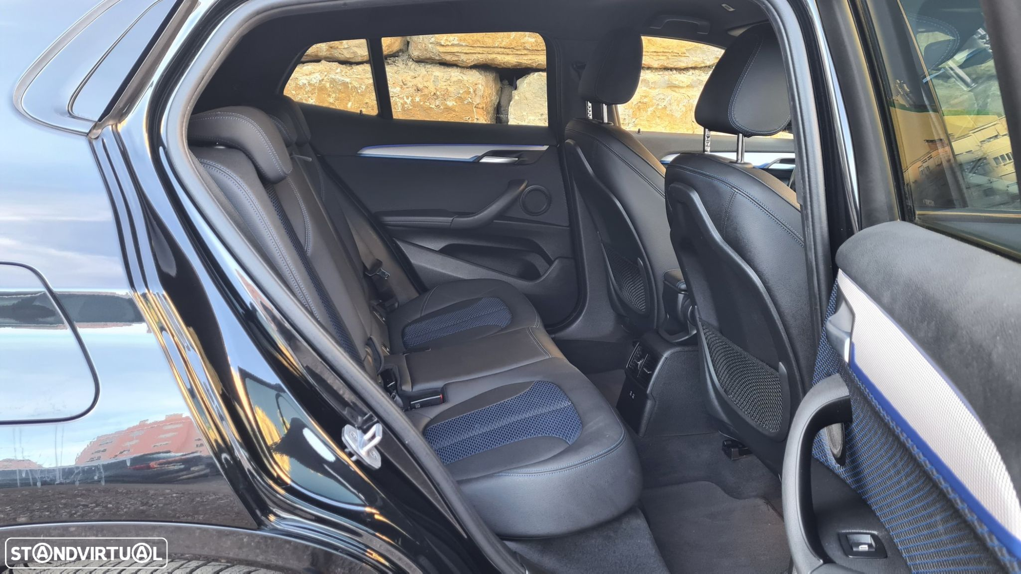 BMW X2 18 d sDrive Auto Pack M - 42