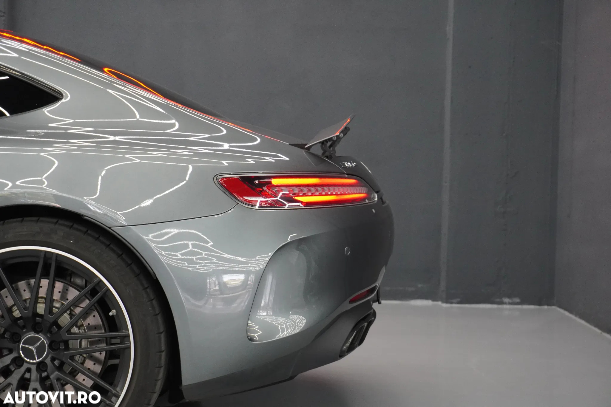 Mercedes-Benz AMG GT C - 9