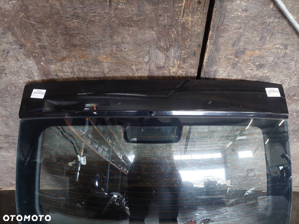 KOMPLETNY TYŁ KLAPA BAGAŻNIKA ZDERZAK TYŁ LAMPY NISSAN ALMERA TINO I GN0 - 8