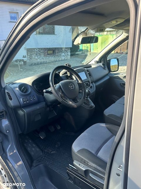 Opel Vivaro - 5