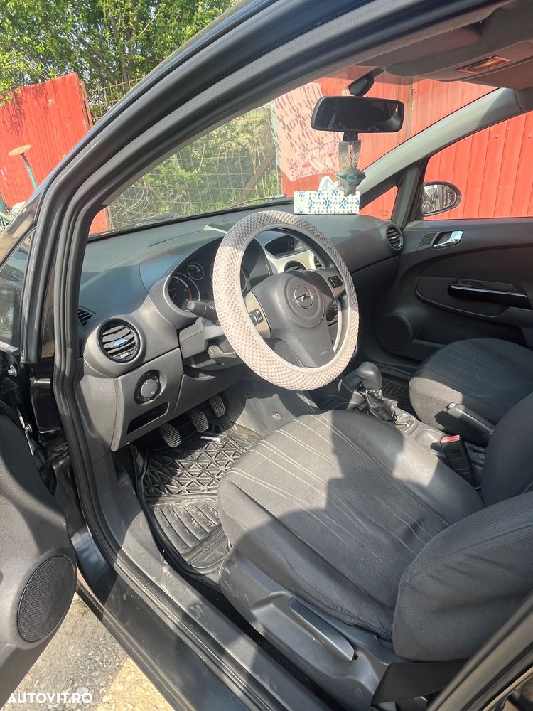 Opel Corsa 1.3 CDTI Enjoy - 4