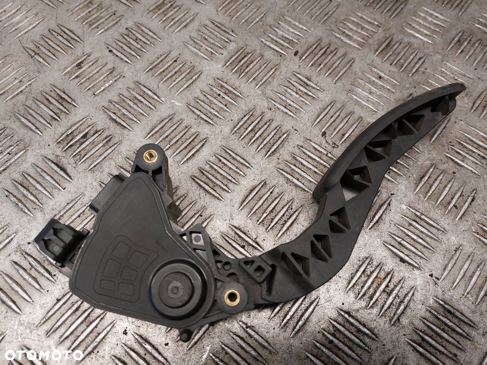 PEDAŁ GAZU POTENCJOMETR RENAULT MEGANE III 1.5 DCI 180020022R - 2