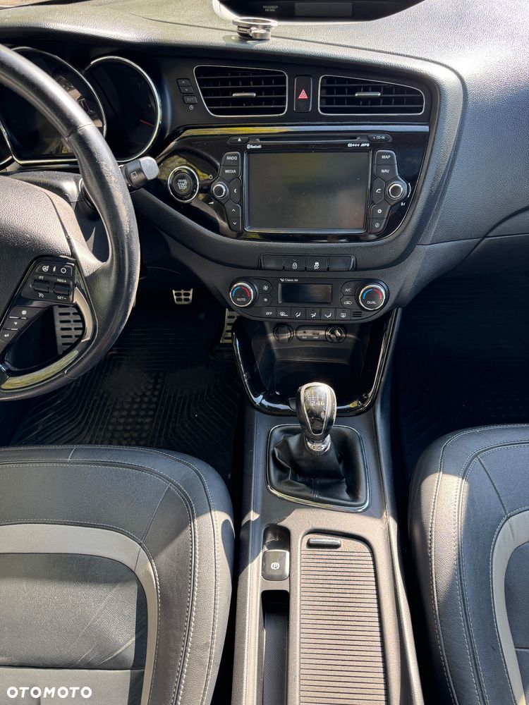 Kia Ceed 1.6 GDI XL - 9