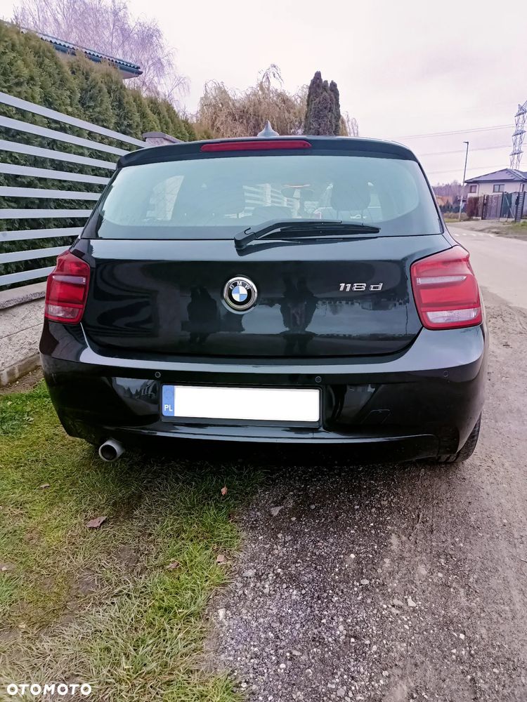 BMW Seria 1 118d DPF - 5