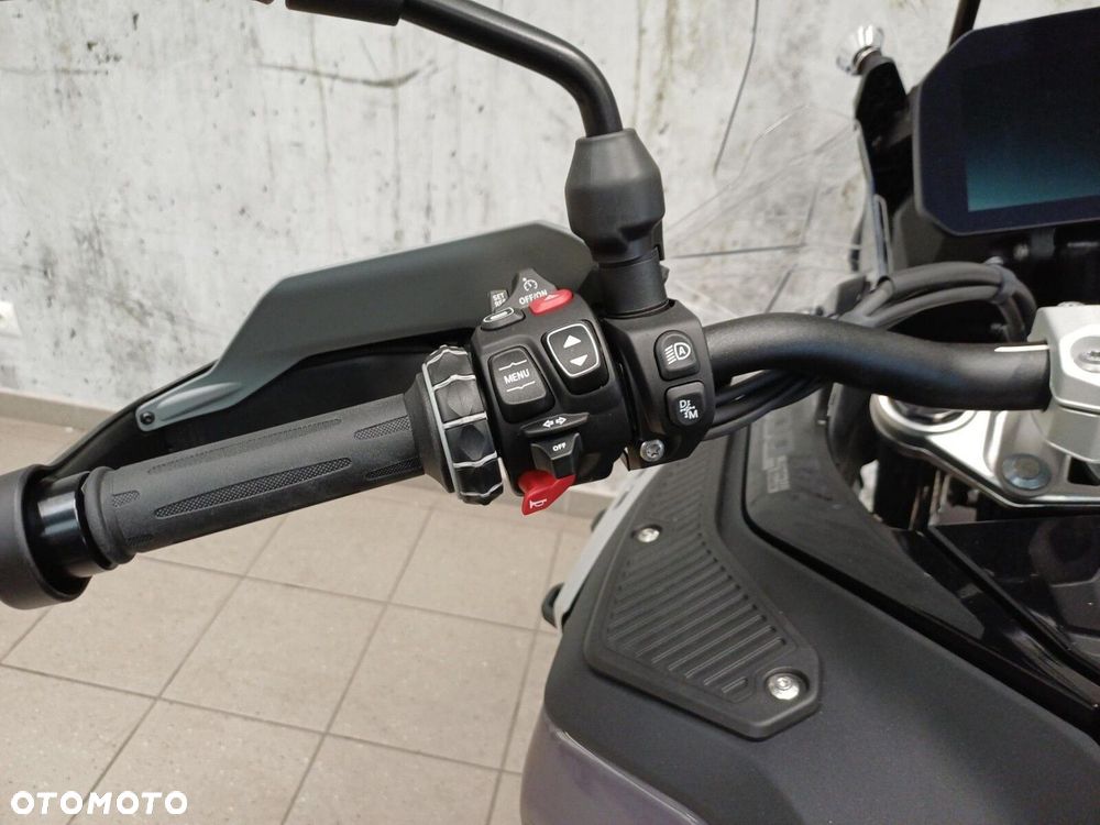 BMW R - 9