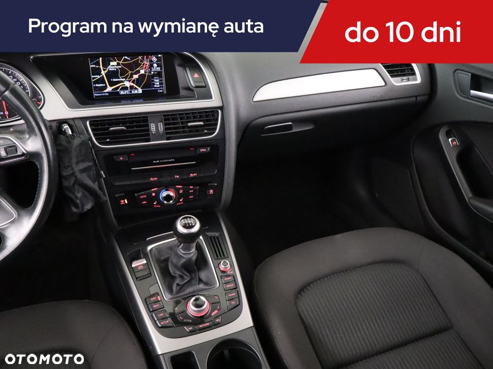 Audi A4 Avant - 10