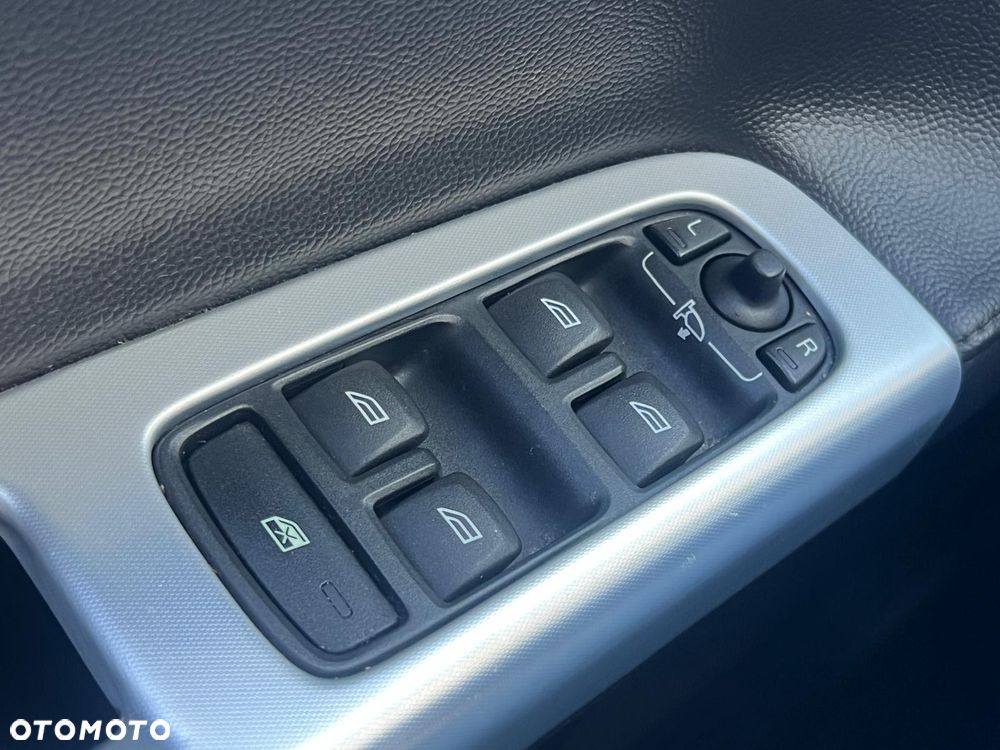 Volvo V50 T5 Momentum - 31
