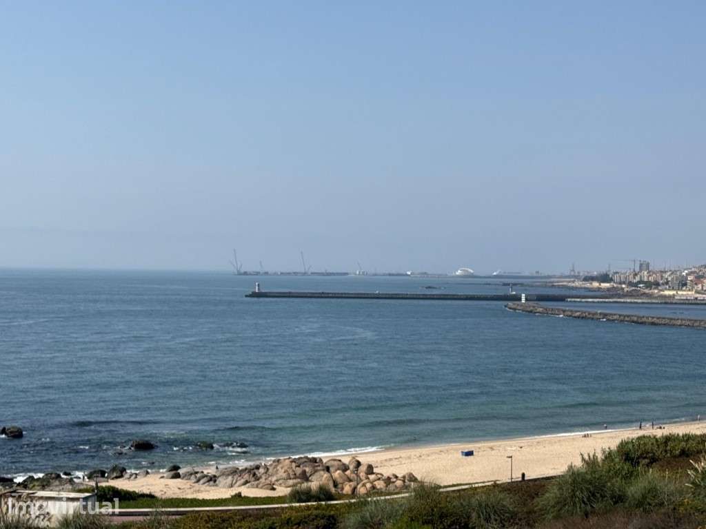 Apartamento T3 junto à Praia do Cabedelo com vistas de mar - Grande imagem: 2/25