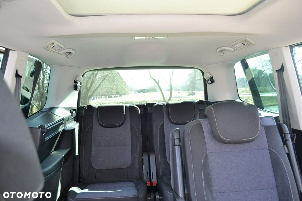 Volkswagen Sharan 2.0 TDI DSG BlueMotion Technology Highline - 33