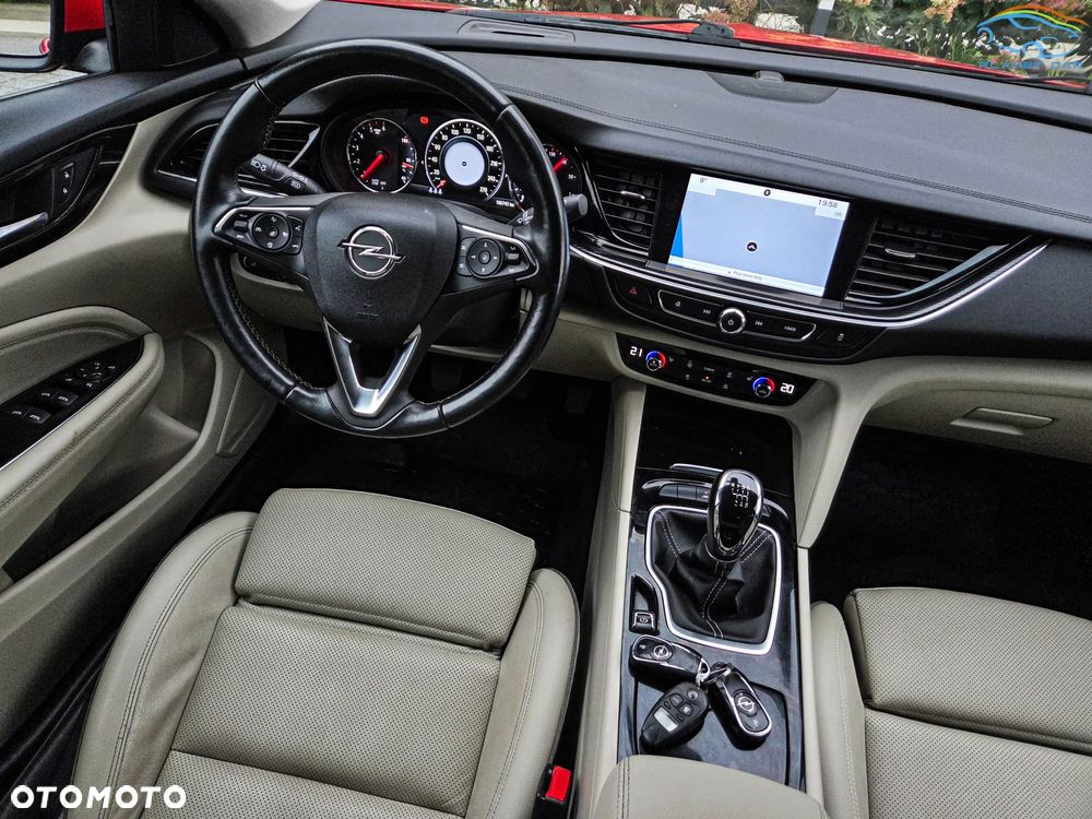 Opel Insignia Grand Sport 2.0 Diesel Dynamic - 22