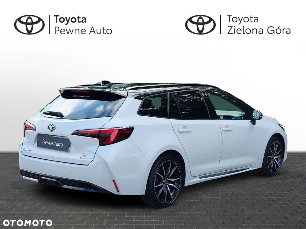 Toyota Corolla - 5