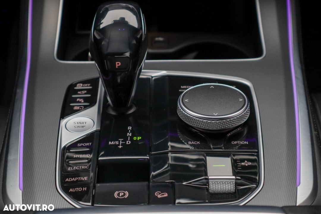 BMW X5 xDrive45e AT PHEV - 31