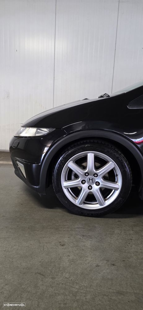 Honda Civic 1.8 Sport - 3