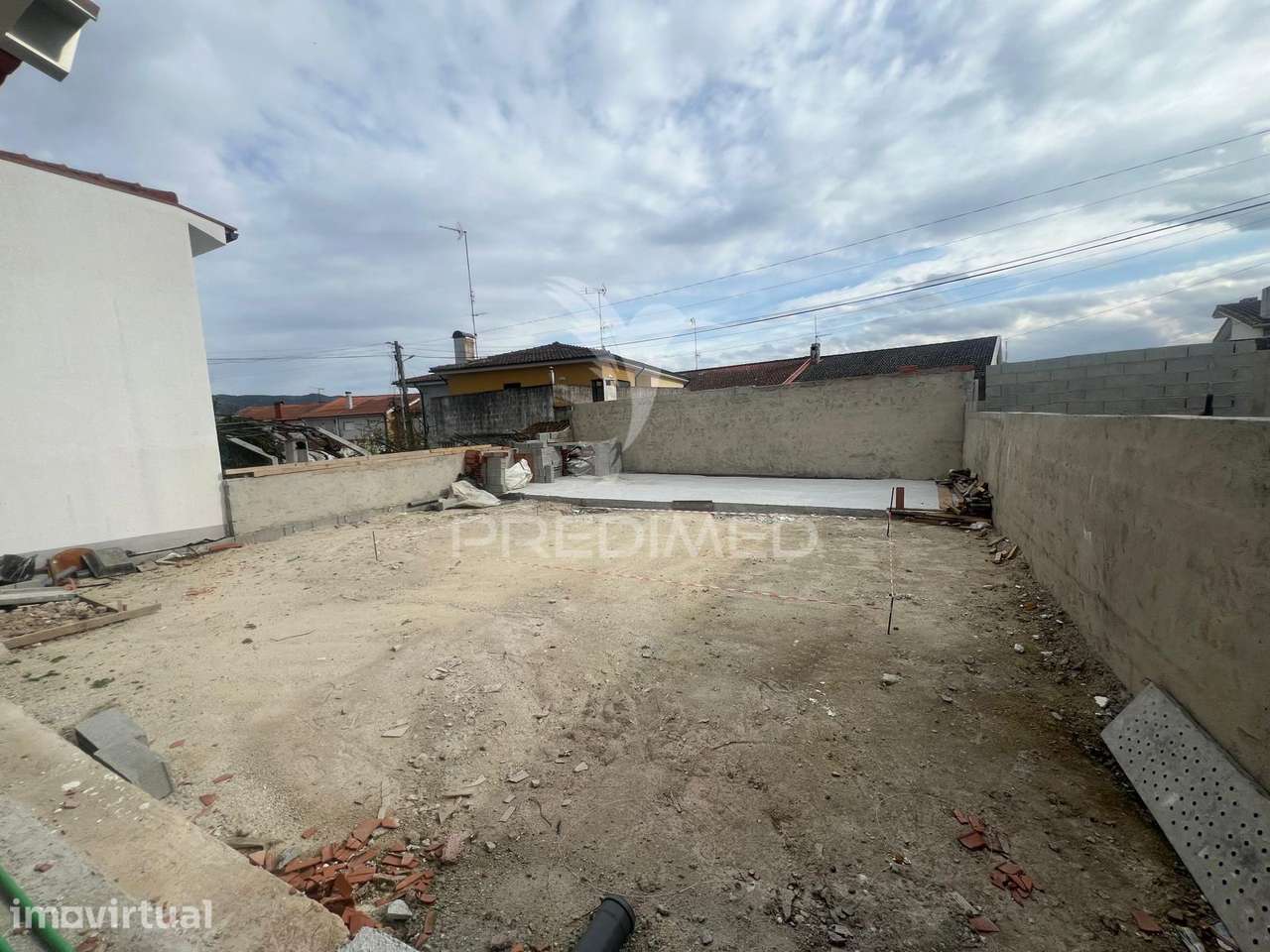 Moradia T4 em Fase Final de Construção com Piscina — Centro de Chav... - Grande imagem: 2/40