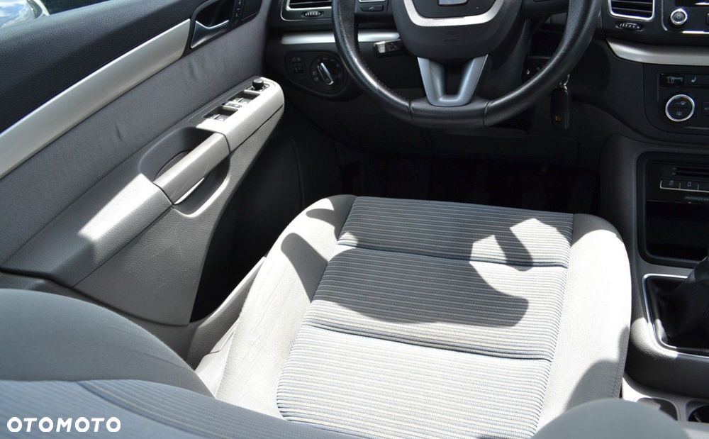 Seat Alhambra 2.0 TDI Ecomotive Reference - 21