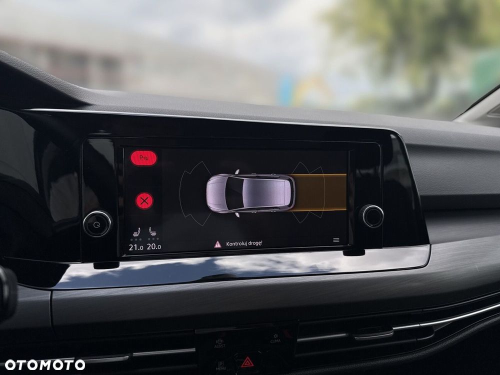 Volkswagen Golf - 17