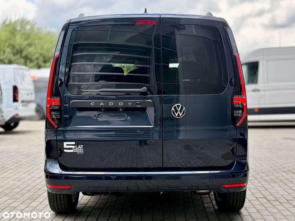 Volkswagen Caddy silnik: 1,5 l TSI EU6 116 KM / skrzynia biegów: automatyczna DSG, 7-biegowa rozstaw osi: 2755 mm - 12