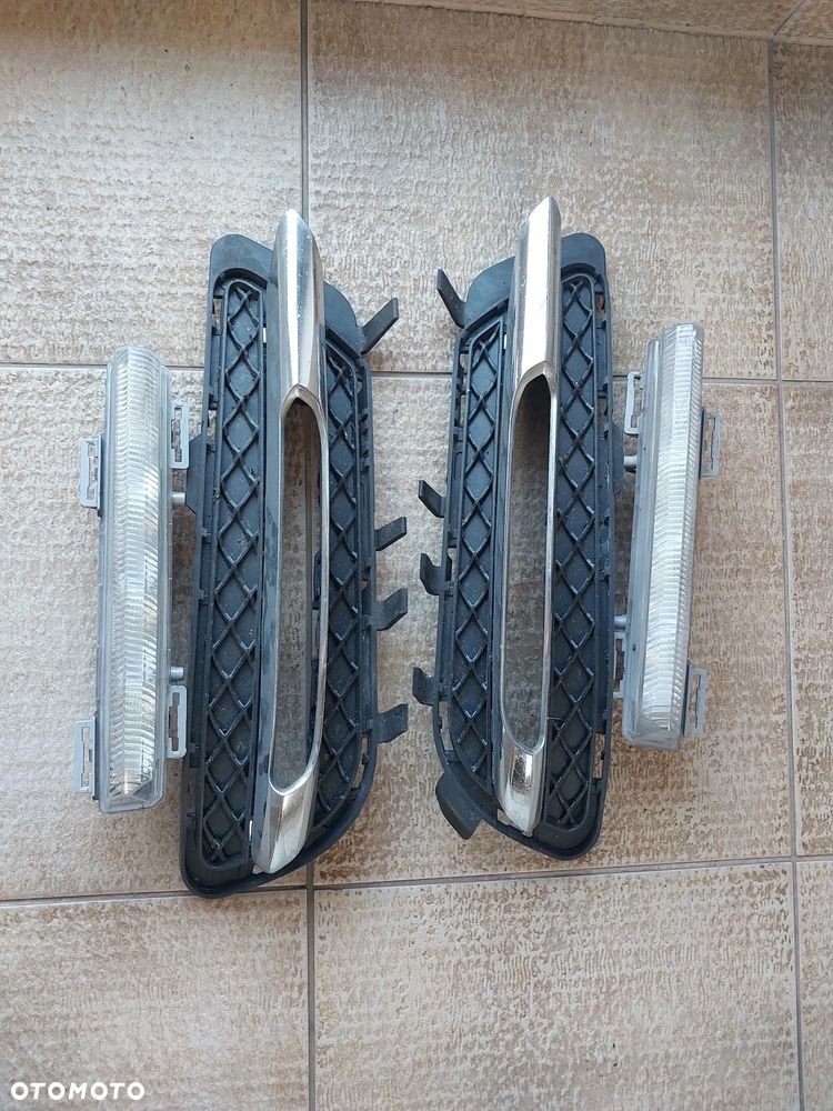 kratka zderzaka chrom halogen  mercedes W212  e-klasa - 3