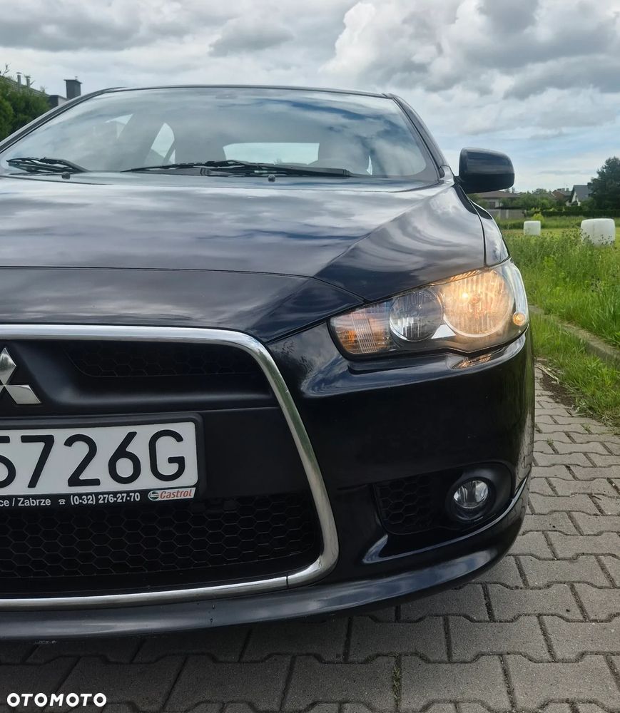 Mitsubishi Lancer 1.8 Intense - 14