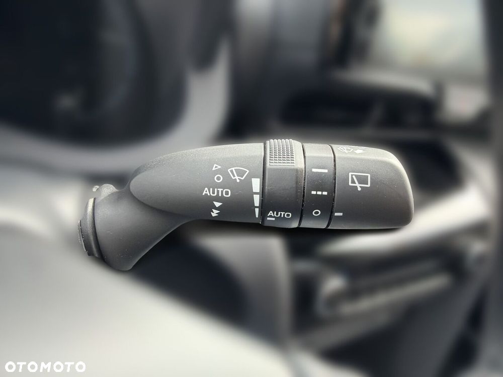Toyota Yaris Cross Hybrid 1.5 Comfort - 17
