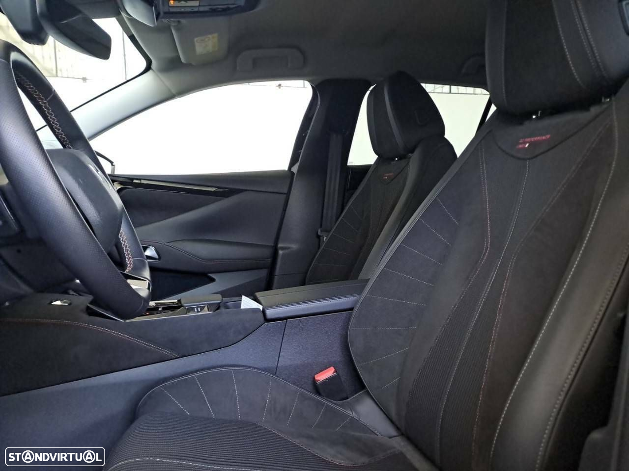DS DS4 4 1.2 PureTech Performance Line EAT8 - 9