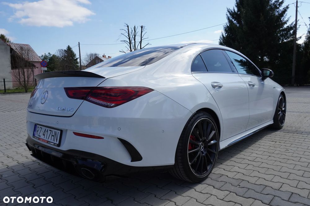 Mercedes-Benz CLA AMG 35 4Matic B AMG Speedshift 7G-DCT - 16