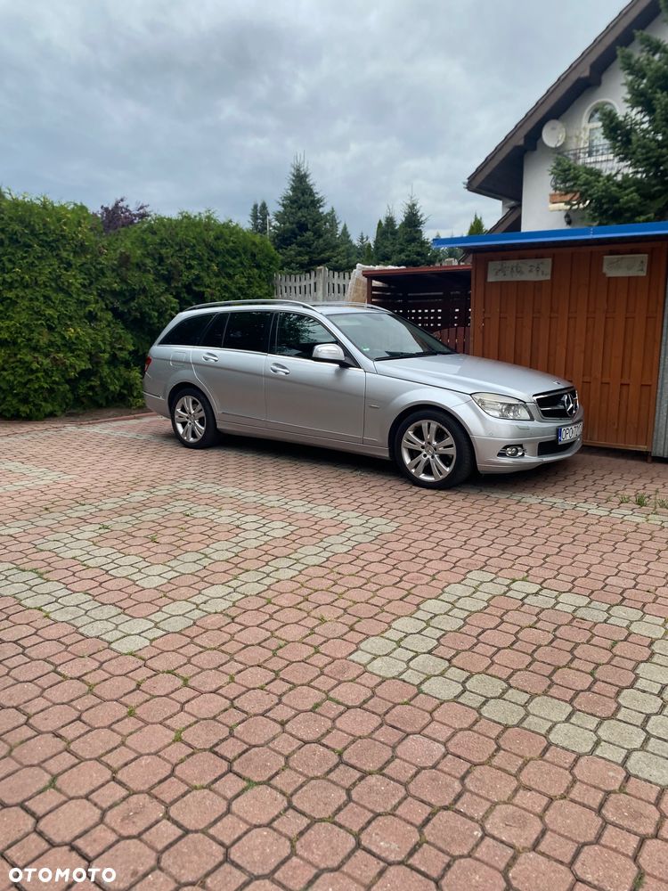 Mercedes-Benz Klasa C 320 CDI Avantgarde 4-Matic - 13