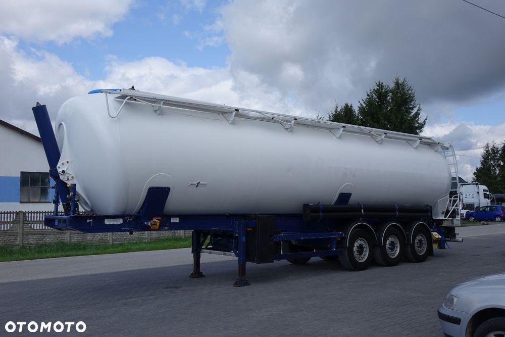 Spitzer EUROVRAC / SILOS 60m3 / ROZŁADUNEK GRAWITACYJNY / SAF / ALUMINIOWE FELGI - 1