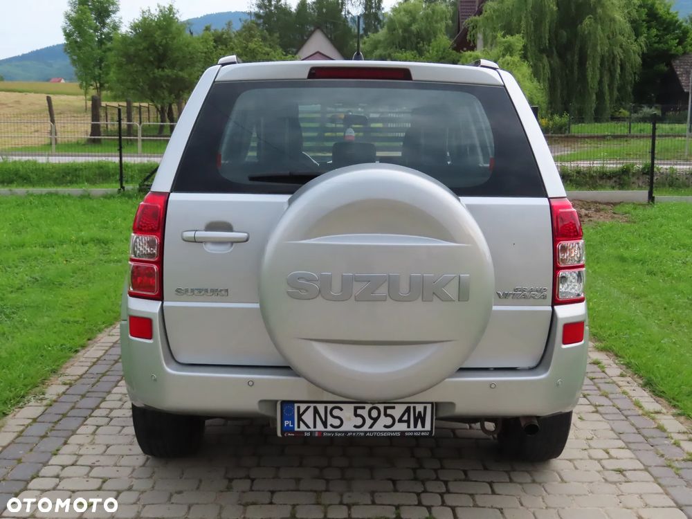 Suzuki Grand Vitara 2.0 Comfort - 6