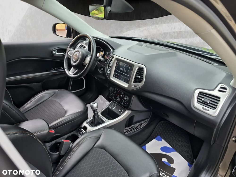 Jeep Compass 1.4 MultiAir Business Line - 19